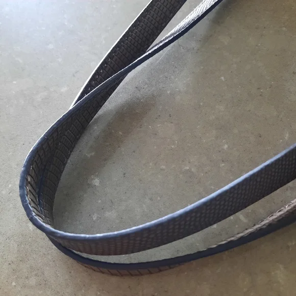 Guess Lyndi Shoulder Handbag Croc Embossed Animal Print Brown Black Med. Size - Picture 13 of 17